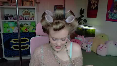 Daisy online show from May 2026 07:33:01 PM