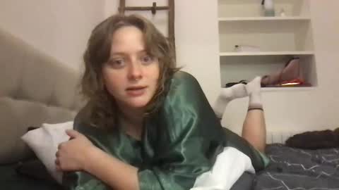 daisy_lately online show from December 2025 04:48:01 PM