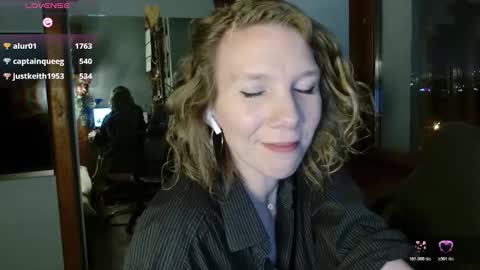 Snapshot of daisy_lovely chatting on January 2026 03:59:01 PM daisy_lovely online show from January 2026 03:59:01 PM