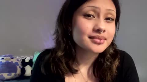 Snapshot of daisy_princess chatting on February 2025 09:49:01 PM Daisy online show from February 2025 09:49:01 PM