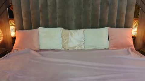 Snapshot of daisydelight_ chatting on September 2025 08:20:02 PM daisydelight_ online show from September 2025 08:20:02 PM