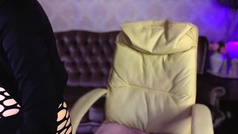 Snapshot of daisydelight_ chatting on December 2025 10:36:02 PM daisydelight_ online show from December 2025 10:36:02 PM