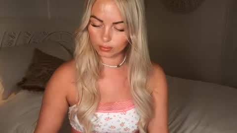 Daisy Dreams online show from July 2026 09:36:02 PM