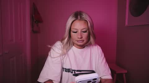 Snapshot of daisyy888 chatting on January 2026 02:59:01 AM daisy online show from January 2026 02:59:01 AM