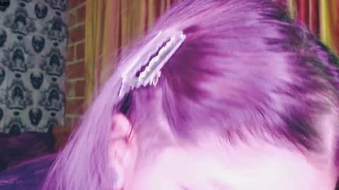 Snapshot of dak_7 chatting on February 2025 03:08:02 AM -- -- help me reach 100 hands up online show from February 2025 03:08:02 AM