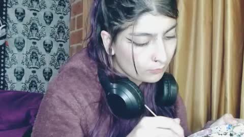 Snapshot of dak_7 chatting on February 2025 02:28:02 AM -- -- help me reach 100 hands up online show from February 2025 02:28:02 AM