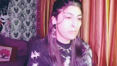 Snapshot of dak_7 chatting on March 2025 04:56:02 AM -- -- help me reach 100 hands up online show from March 2025 04:56:02 AM