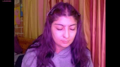 Snapshot of dak_7 chatting on September 2025 04:38:02 AM -- -- help me reach 100 hands up online show from September 2025 04:38:02 AM