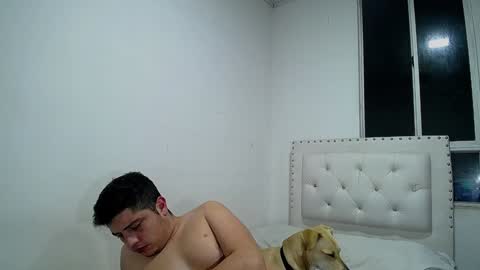 Snapshot of dakota_and_aron chatting on December 2024 11:41:02 PM Dakota and Aron online show from December 2024 11:41:02 PM