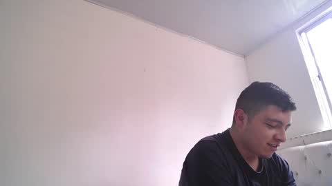 Snapshot of dakota_and_aron chatting on January 2025 06:31:01 PM Dakota and Aron online show from January 2025 06:31:01 PM