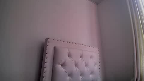 Snapshot of dakota_and_aron chatting on March 2025 06:26:02 PM Dakota and Aron online show from March 2025 06:26:02 PM