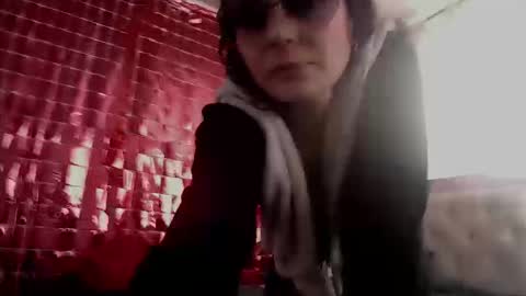 Snapshot of dakota_and_aron chatting on September 2025 04:21:02 PM Dakota and Aron online show from September 2025 04:21:02 PM