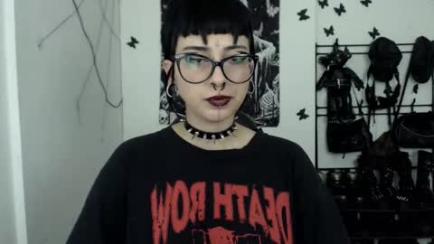 Snapshot of dakota_krall_ chatting on October 2025 03:54:02 AM dakota online show from October 2025 03:54:02 AM