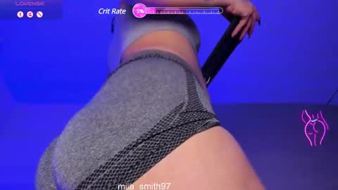 Snapshot of dakota_ls chatting on March 2025 02:03:01 AM mia online show from March 2025 02:03:01 AM