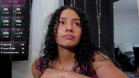 Snapshot of dakota_m01 chatting on February 2025 07:18:02 AM Dakota online show from February 2025 07:18:02 AM