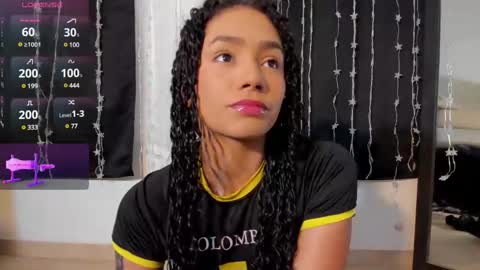 Snapshot of dakota_m01 chatting on February 2025 02:50:02 AM Dakota online show from February 2025 02:50:02 AM