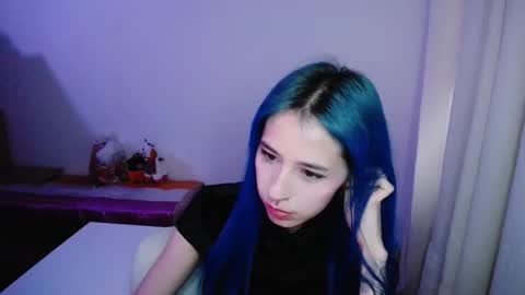 Maca online show from December 2025 10:07:02 PM