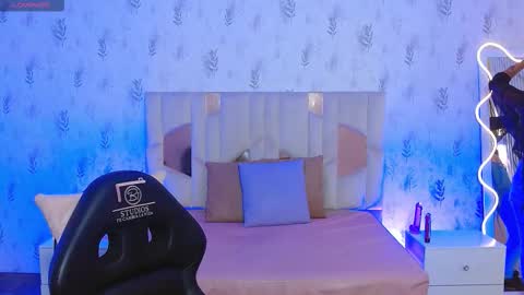 Dakota online show from October 2025 11:52:02 AM