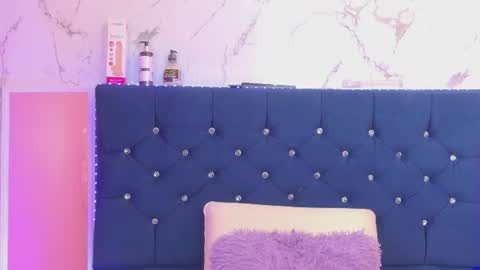 dakotaa_johnson online show from July 2026 06:37:01 PM