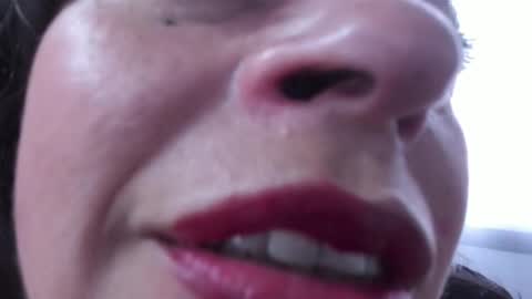 Dakotaagray online show from May 2026 12:32:02 PM