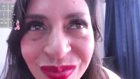 Dakotaagray online show from May 2026 06:46:01 PM