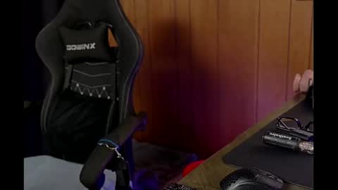 Dakota Dixxon online show from February 2025 07:45:01 AM