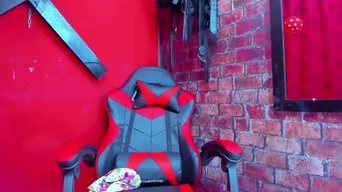 Snapshot of dakotaks chatting on March 2026 04:51:02 AM Mariana online show from March 2026 04:51:02 AM