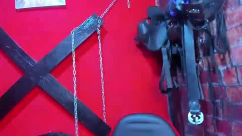 Snapshot of dakotaks chatting on April 2026 04:31:01 AM Mariana online show from April 2026 04:31:01 AM