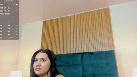 Snapshot of dalia_alissa chatting on May 2026 12:12:01 PM Violeta online show from May 2026 12:12:01 PM