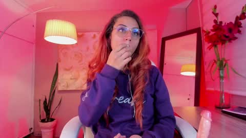 Snapshot of dalia_garrett chatting on February 2025 07:36:02 AM Dalia online show from February 2025 07:36:02 AM