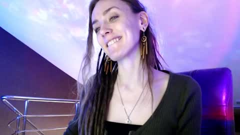 Dalia  online show from February 2025 01:22:01 PM