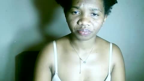 Snapshot of daliabella chatting on September 2025 09:35:02 AM daliabella online show from September 2025 09:35:02 AM