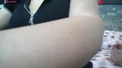 Snapshot of daliadubey chatting on April 2026 11:28:01 AM dalia dubey online show from April 2026 11:28:01 AM