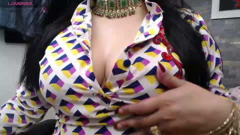 Snapshot of daliadubey chatting on April 2026 12:29:02 PM dalia dubey online show from April 2026 12:29:02 PM