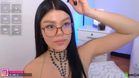 Dalia online show from February 2025 11:09:01 PM