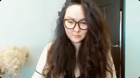 Snapshot of dalidayes chatting on January 2026 04:50:02 AM Dali online show from January 2026 04:50:02 AM