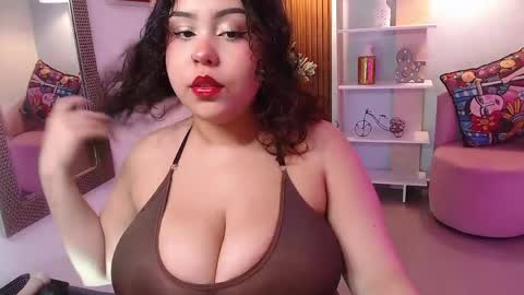 Dalila  online show from May 2026 06:47:02 PM