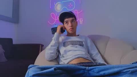 Dallen Grant online show from December 2025 12:11:02 PM