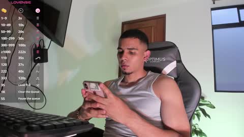 Snapshot of dalton111_ chatting on February 2025 10:53:02 PM Dalton online show from February 2025 10:53:02 PM