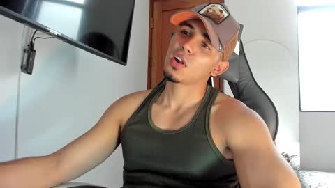 Snapshot of dalton111_ chatting on September 2025 08:10:01 PM Dalton online show from September 2025 08:10:01 PM