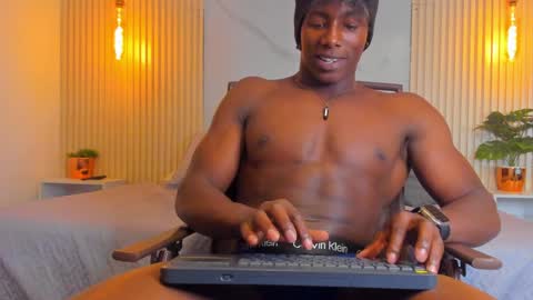 Snapshot of dalton_asher chatting on December 2024 06:18:02 AM dalton_asher online show from December 2024 06:18:02 AM