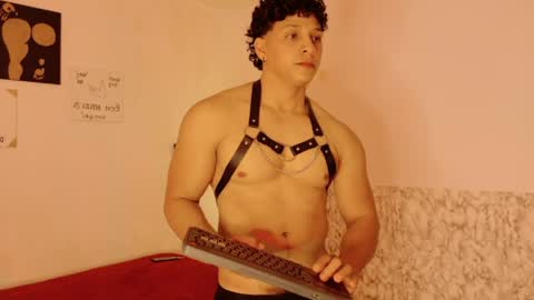 Snapshot of dalton_bigcock chatting on April 2026 02:04:02 AM dalton_bigcock online show from April 2026 02:04:02 AM