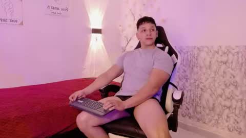 dalton_bigcock online show from July 2026 05:37:01 PM