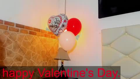         online show from February 2025 03:42:01 AM