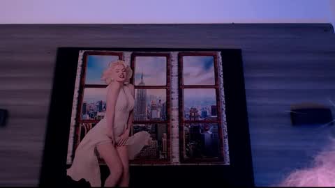         online show from September 2025 05:01:02 AM