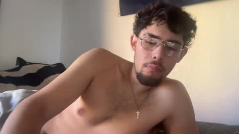 Snapshot of damiam_xj chatting on November 2025 04:39:01 PM damiam xj online show from November 2025 04:39:01 PM