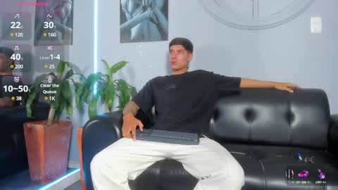 DAMIAN online show from February 2025 03:11:01 AM