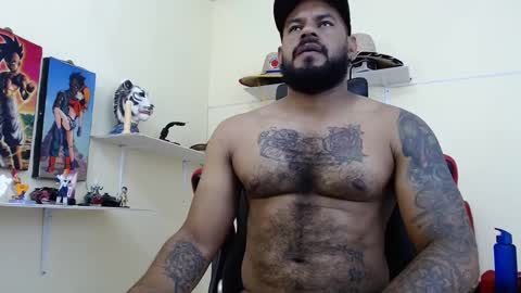 damian64436171 online show from September 2025 02:52:02 PM