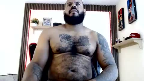 damian64436171 online show from June 2026 05:17:02 PM