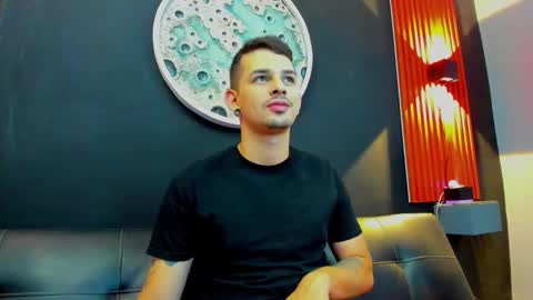 Damian Oliver online show from January 2025 05:21:02 AM